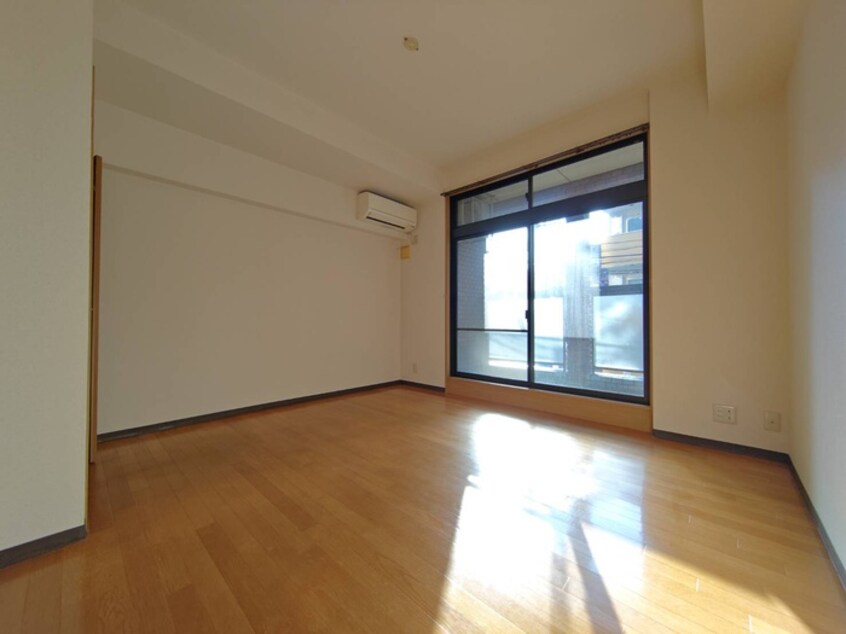 居室 エスタシオン新栄