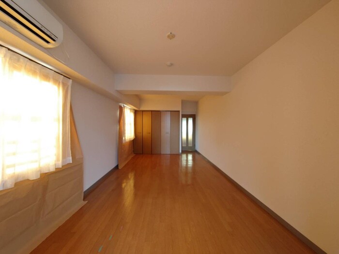 居室 エスタシオン新栄