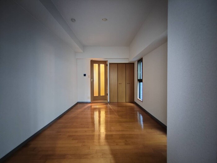 居室 エスタシオン新栄