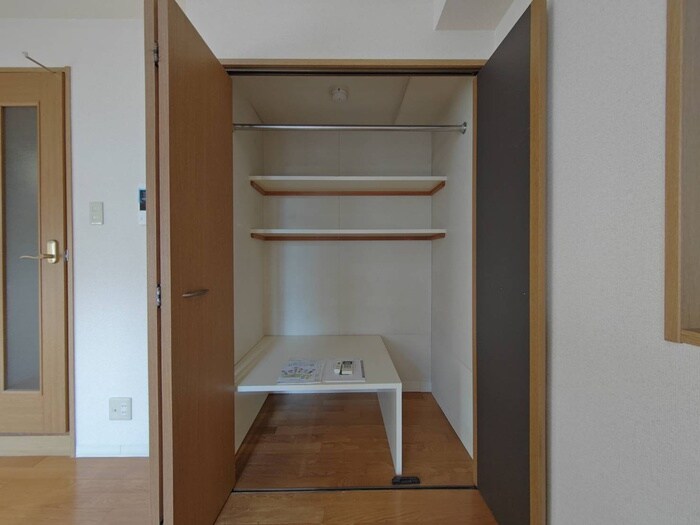 収納 エスタシオン新栄