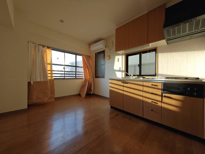 居室 エスタシオン新栄