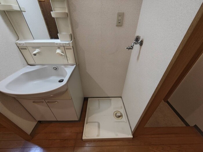 洗濯機置場 エスタシオン新栄