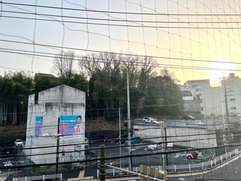 室内からの展望 ユ－ハウス八事