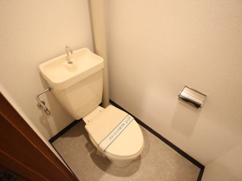 トイレ ム－ニ－　一つ山