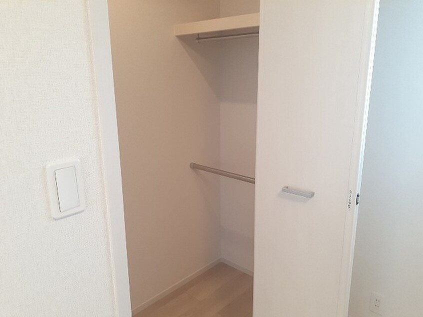 収納 チェレステ白髭　A