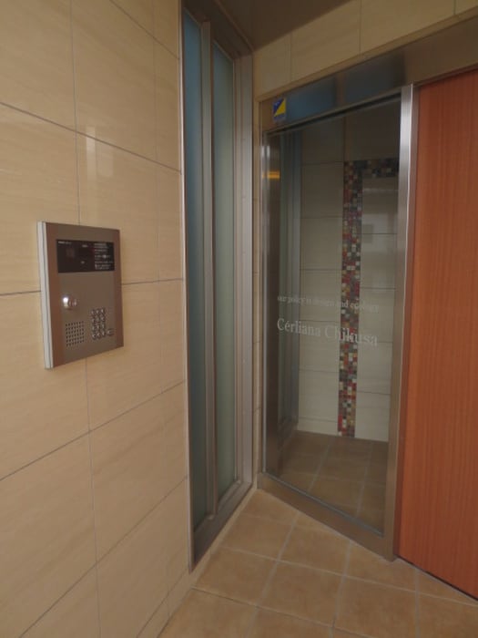 エントランス部分 セルリア－ナ千種