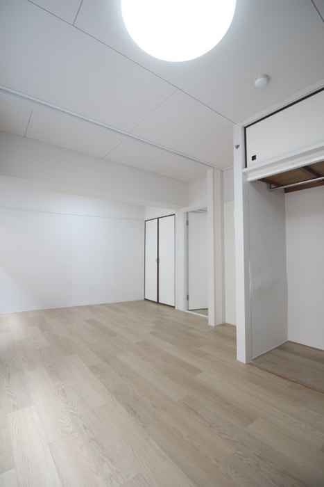 居室 カヤノビル