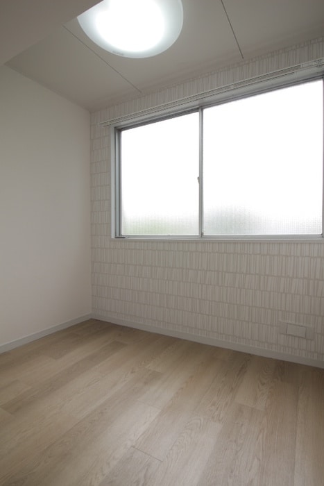 居室 カヤノビル