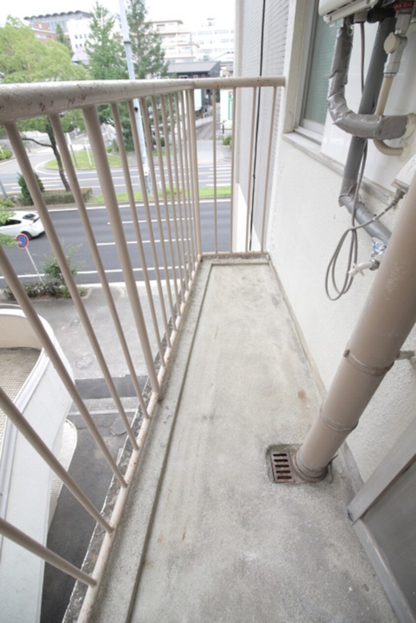 ベランダ・バルコニー カヤノビル