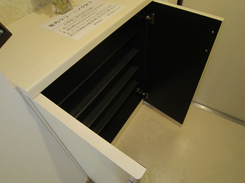 靴箱 The Sengen Terrace