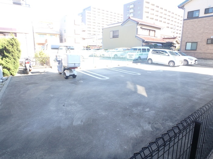 駐車場 シェソワ蔦元