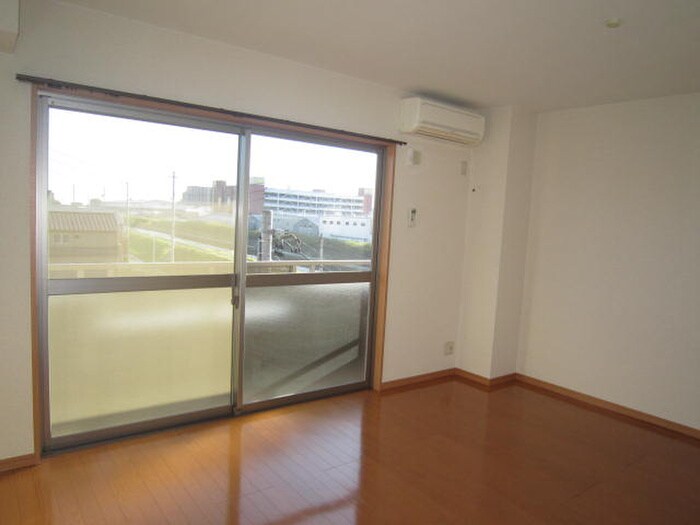 内観写真 カトルセゾン