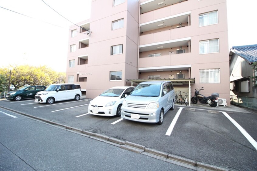 駐車場 高杉ハイツ丹羽