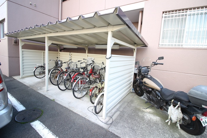 駐輪場 高杉ハイツ丹羽