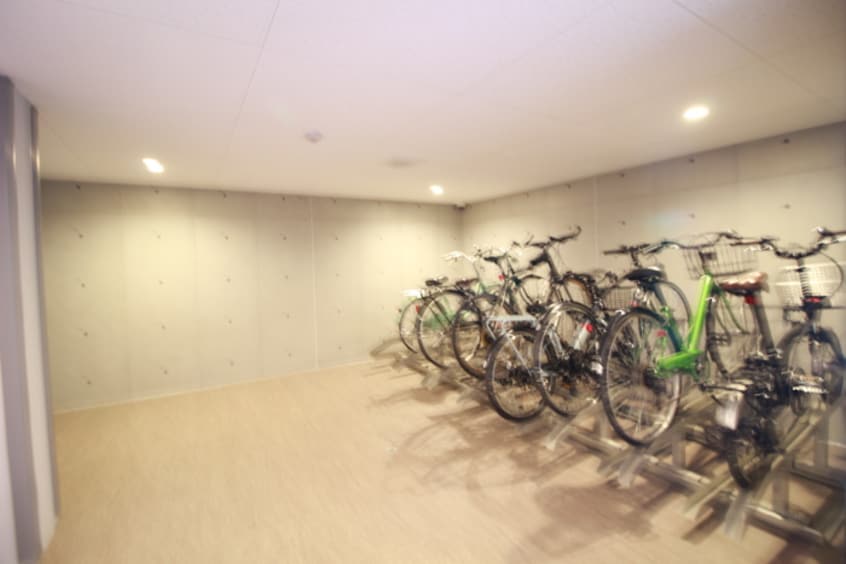 駐輪場 quador神宮西