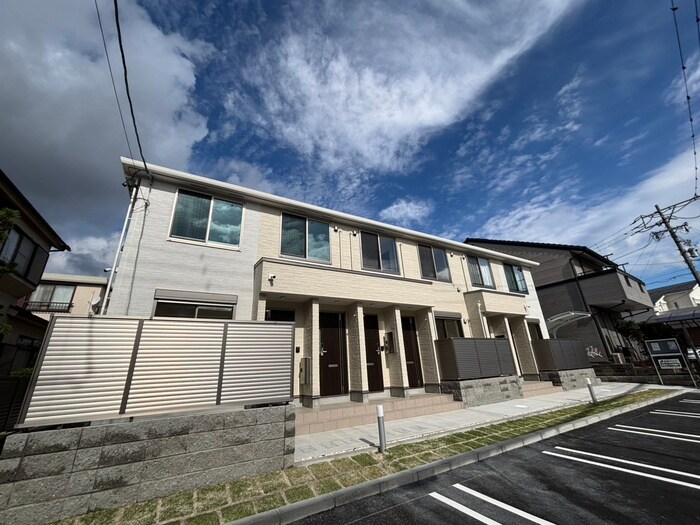 外観写真 エイプリル　ハウス