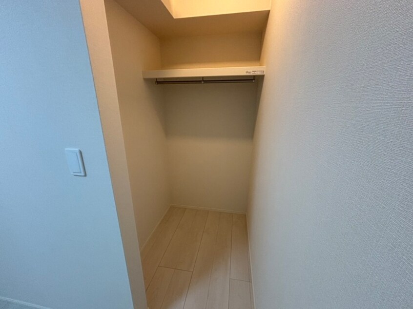 収納 エイプリル　ハウス