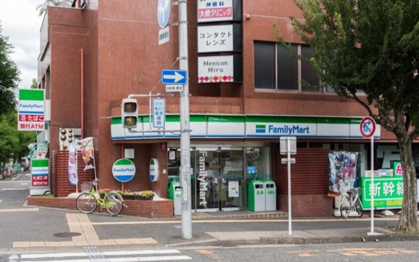 ファミリーマート千種ターミナル店(コンビニ)まで78m トーカンマンション千種（607）