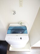 洗濯機置場 リ－ドワン新川