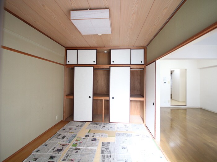 居室 グランセ－ブル高岳