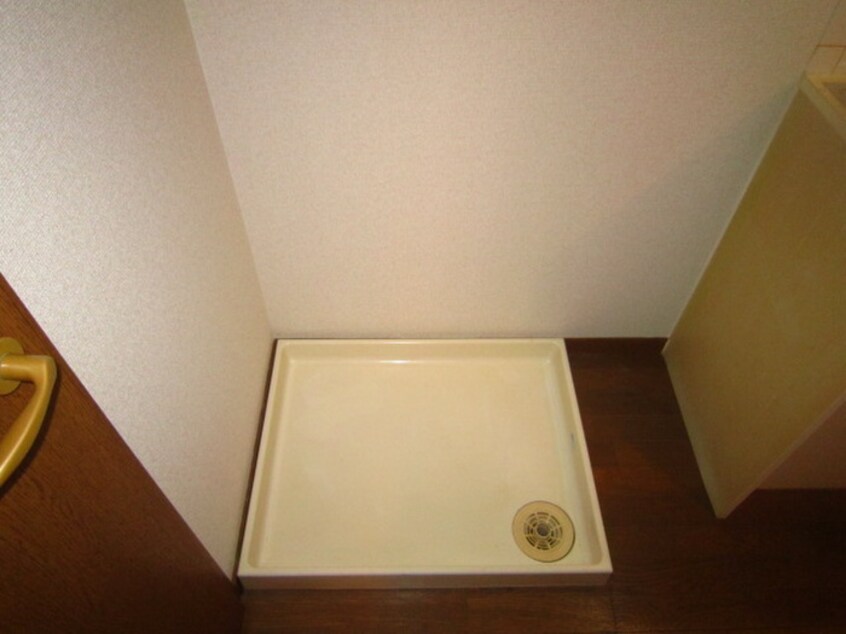 洗濯機置場 サンクオリティ鶴里