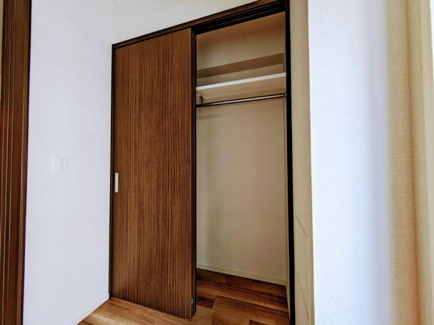 収納 リヴシティ泉（1201）