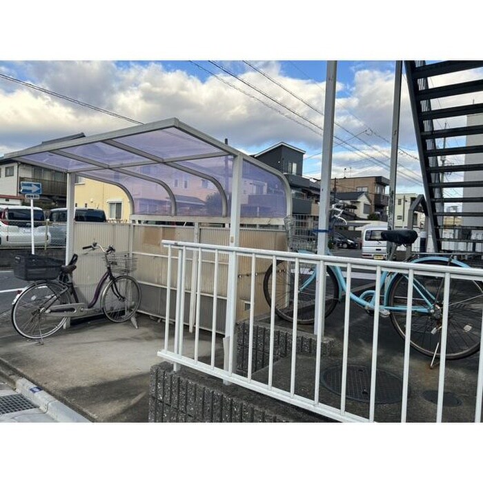 駐輪場 リベラルパーク