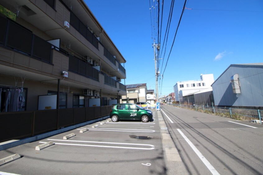 駐車場 リンピア増田