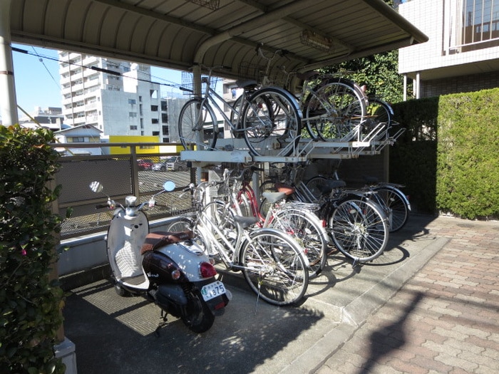 駐車場 パティオ本郷