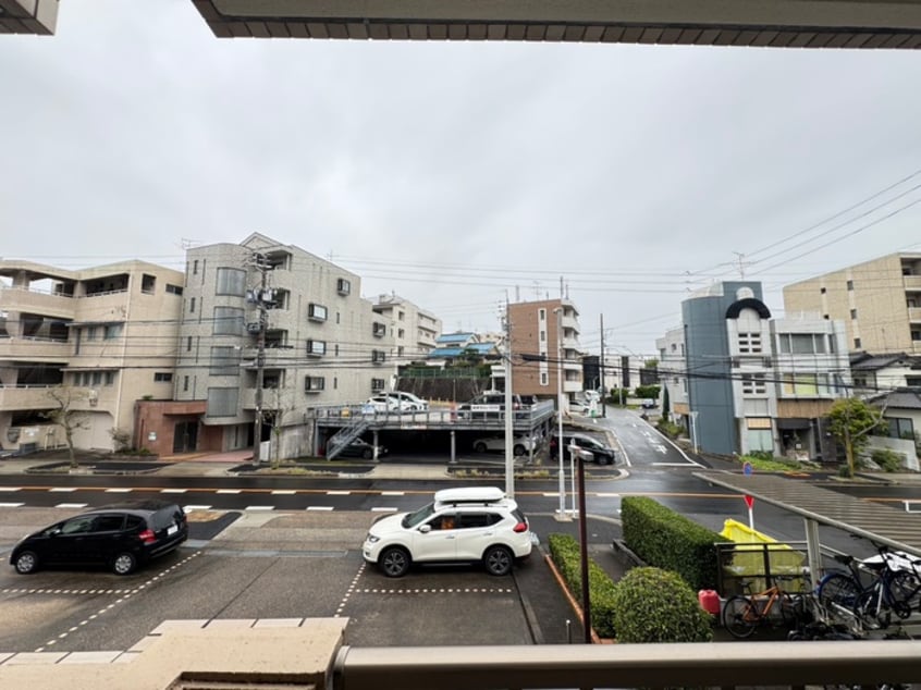 室内からの展望 パティオ本郷