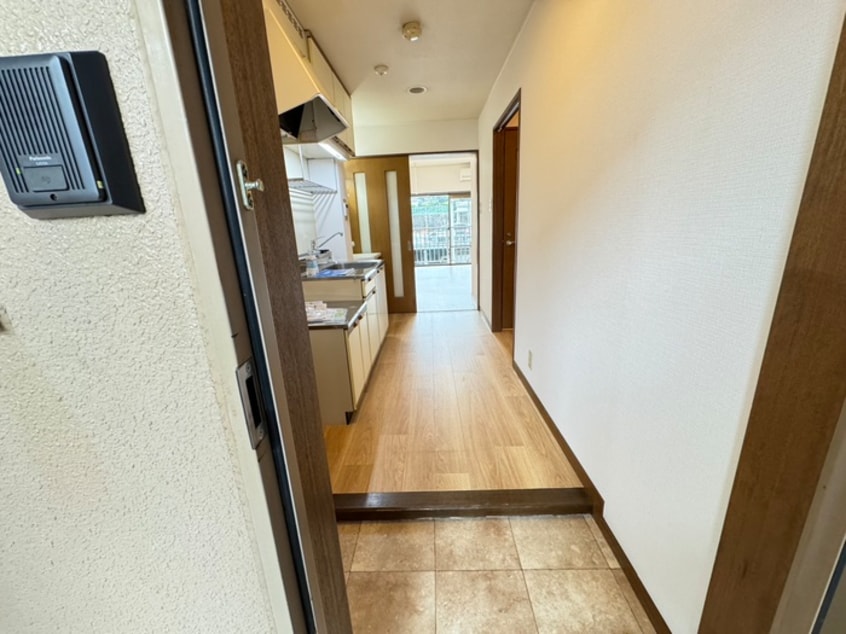 玄関 パティオ本郷