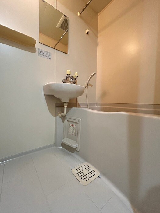 バス／シャワールーム等 ヴァンテージ本陣