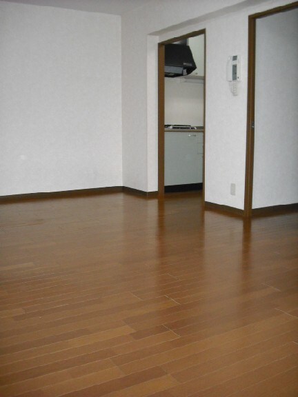 内観写真 ロイヤル高間
