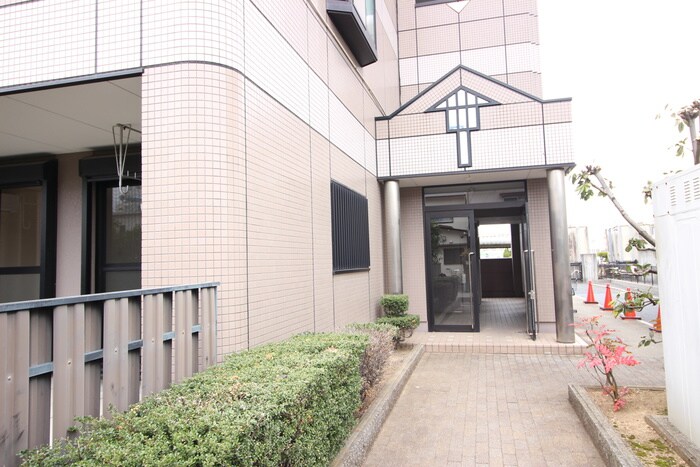 エントランス部分 スカイハイツ野田