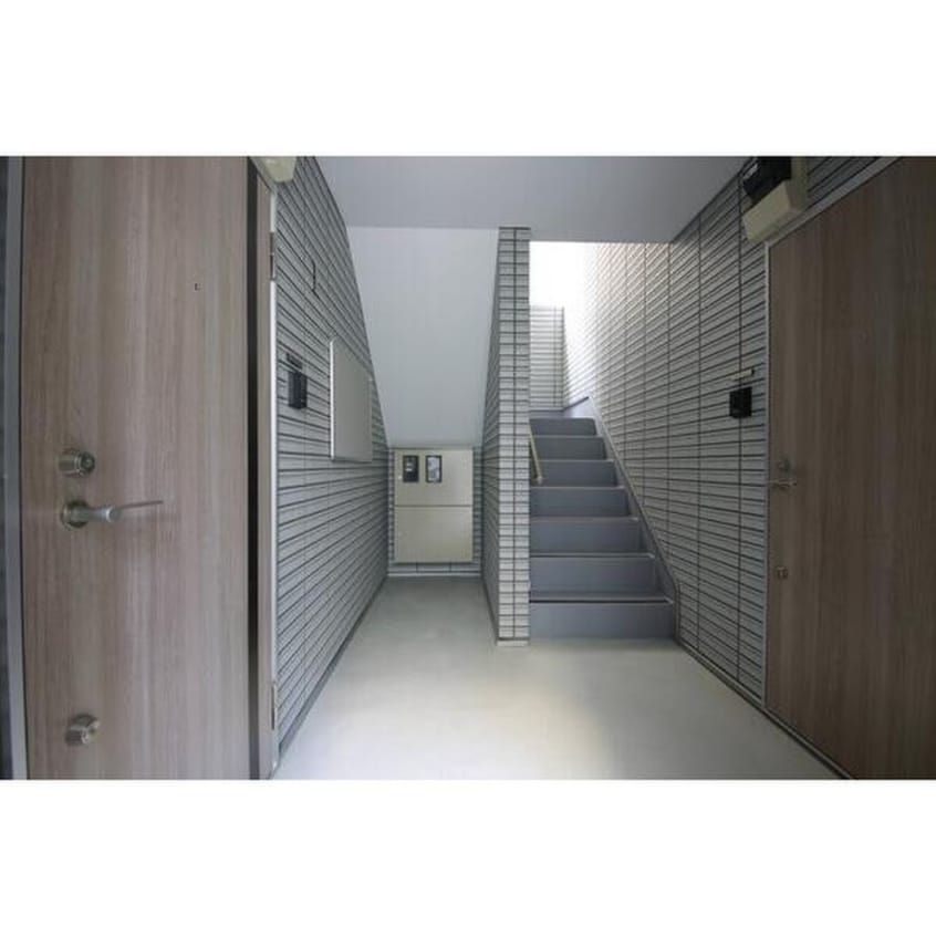 エントランス部分 カームタイム栄生