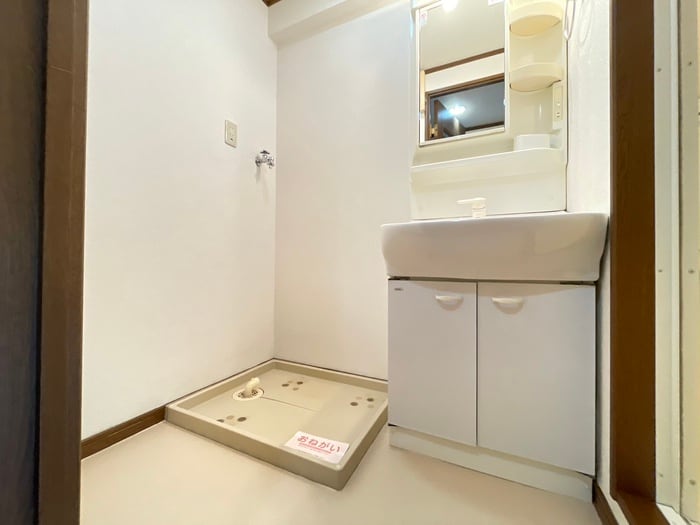 洗濯機置場 ダルウィニー