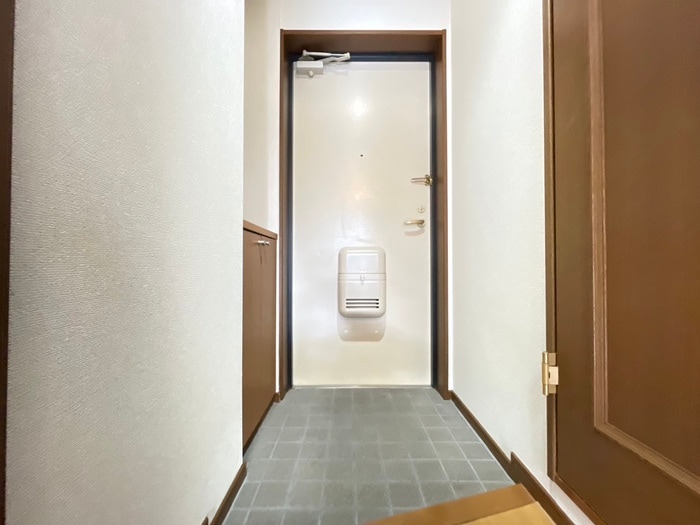 玄関 ダルウィニー