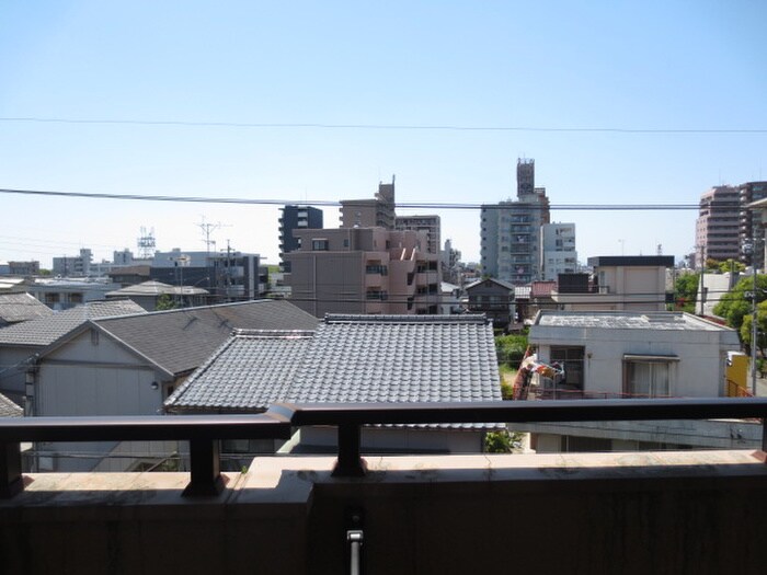 室内からの展望 マルシェ瑞穂