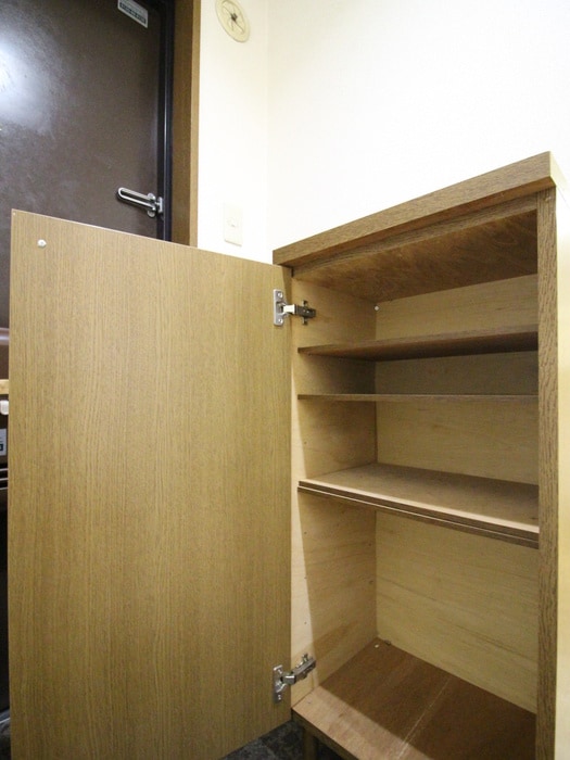 靴箱 エミ－ル泉