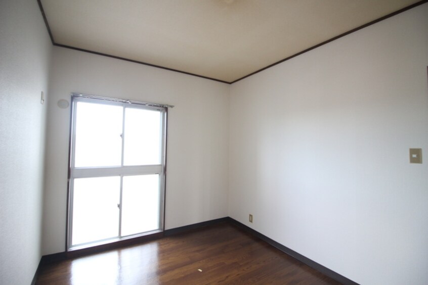 居室 野白ガ－デンハイツ