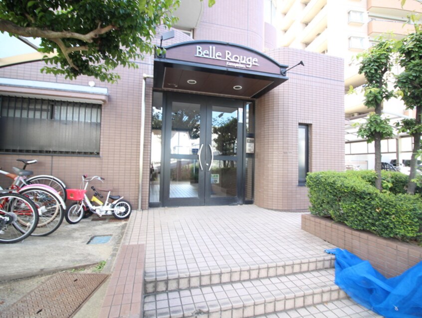 エントランス部分 ベルルージュ上社