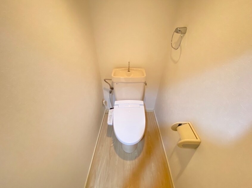 トイレ ベルルージュ上社