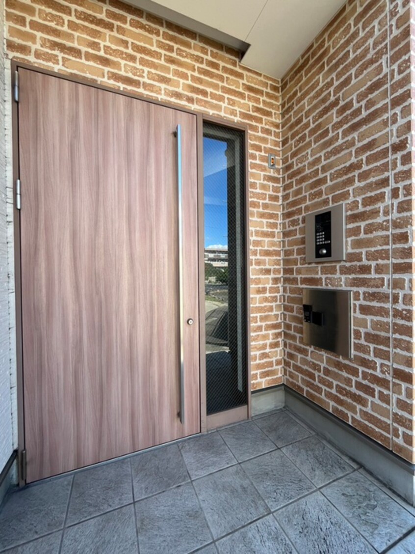 エントランス部分 ＧＲＡＮＤＴＩＣ野並