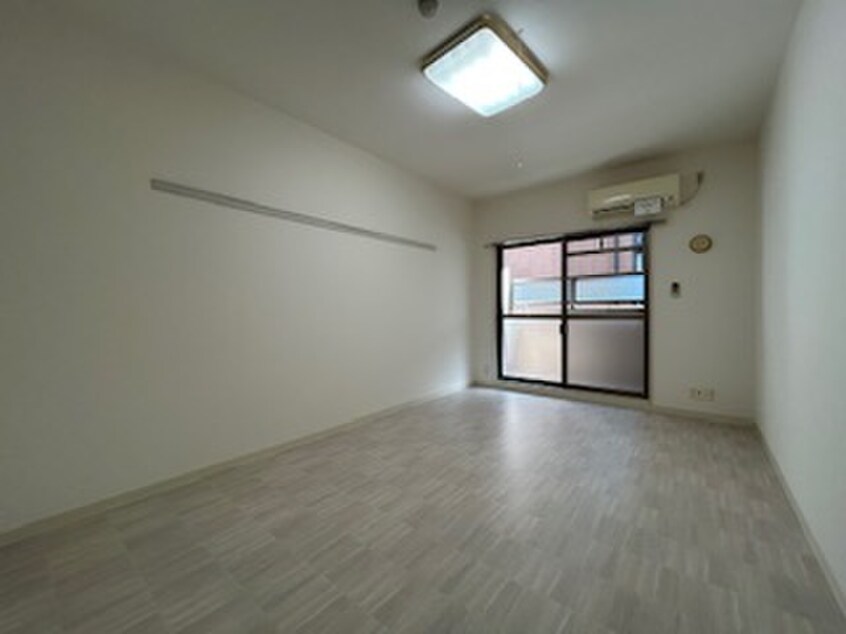 居室 Ｂｅｎｅ川宮