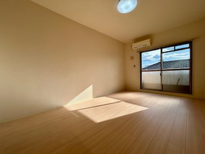 居室 Ｂｅｎｅ川宮