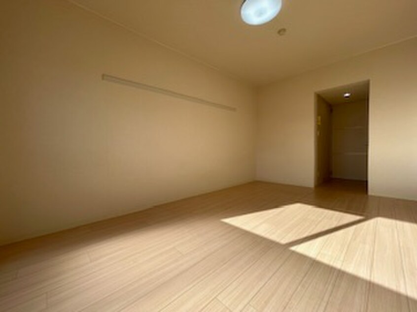 居室 Ｂｅｎｅ川宮