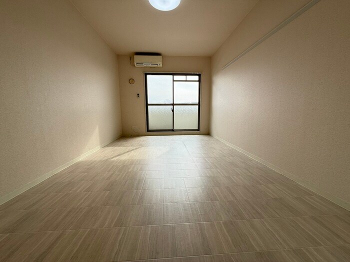 居室 Ｂｅｎｅ川宮