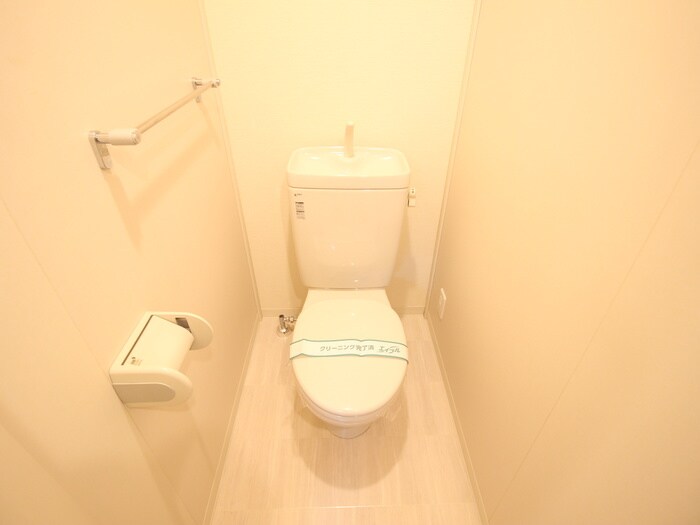 トイレ Ｂｅｎｅ川宮