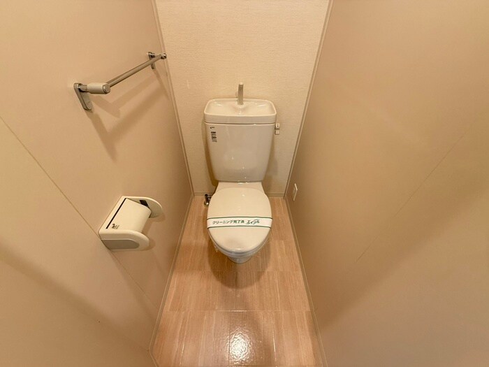 トイレ Ｂｅｎｅ川宮