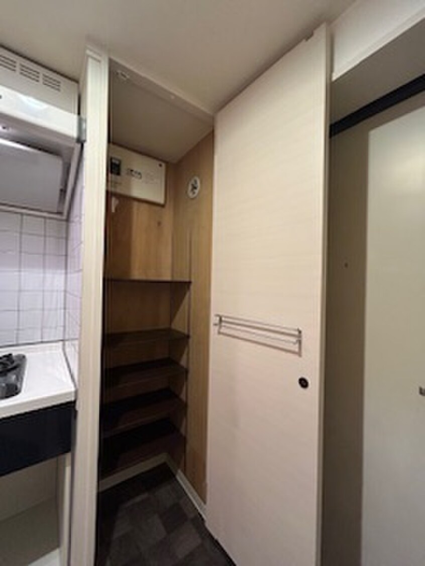 靴箱 Ｂｅｎｅ川宮